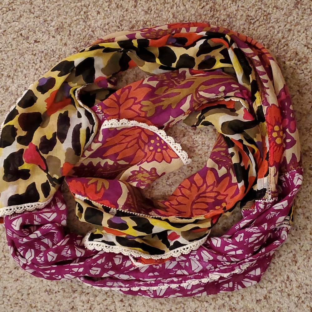 Prana Scarf